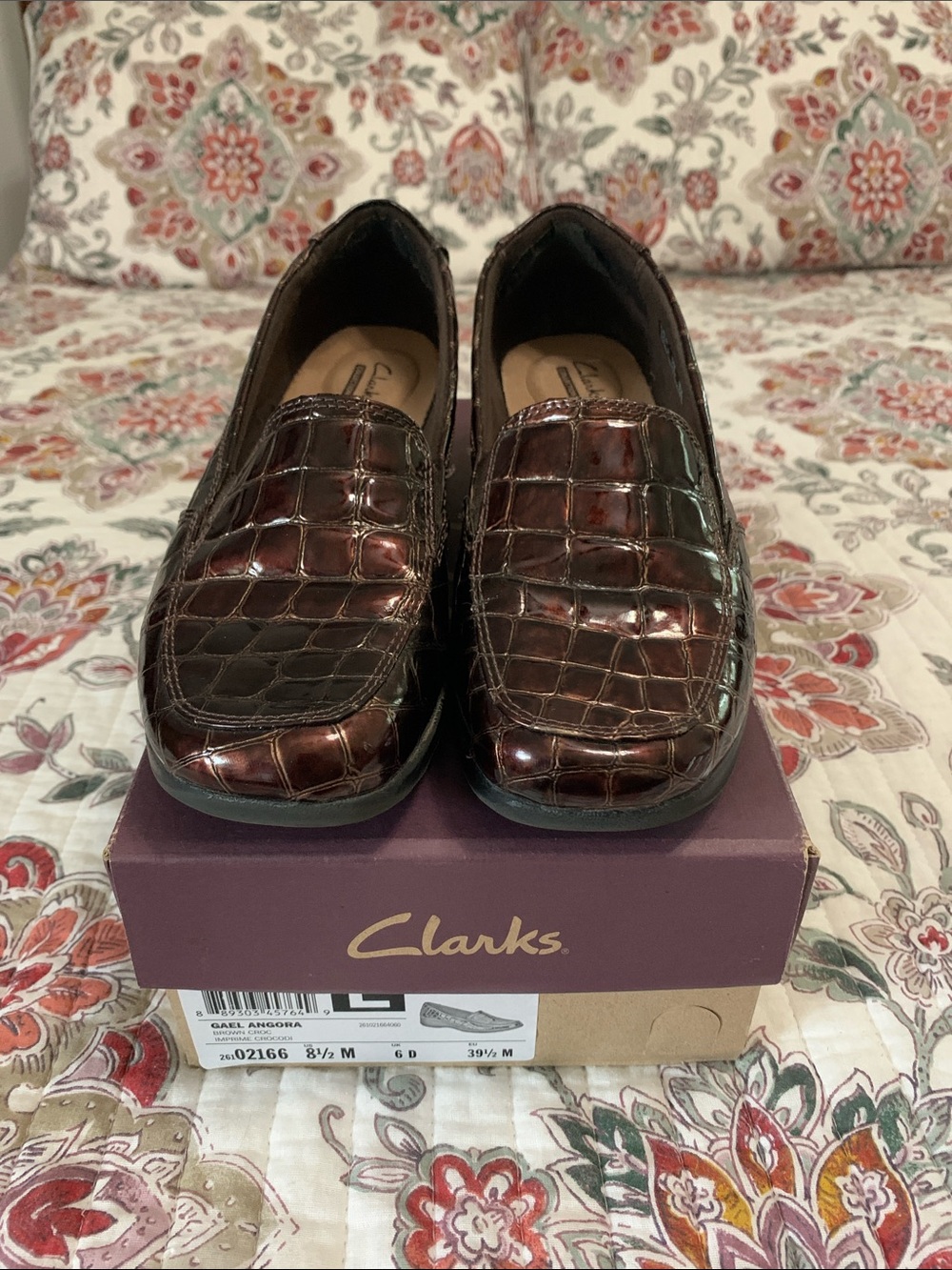 Clarks Women’s Brown Croc-Embossed Loafers